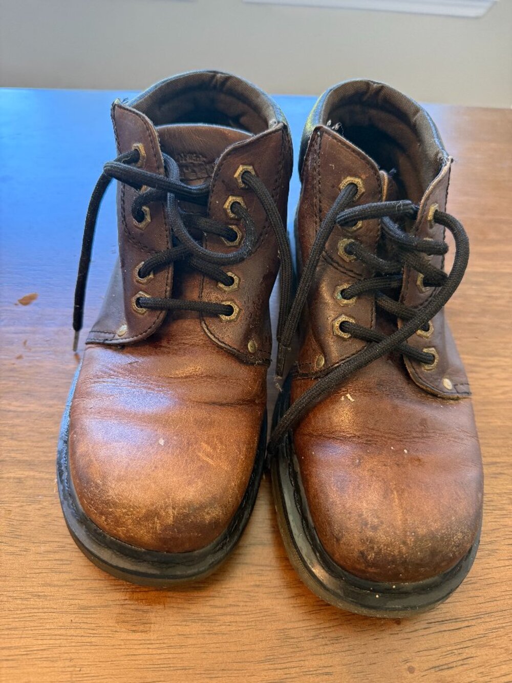 Vintage Dr Martens 8A23 Brown Leather Boots Mens 8 Docs Grunge 90s Y2K Lug Sole